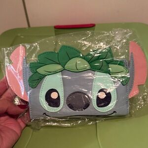 Loungefly Stitch Pouch